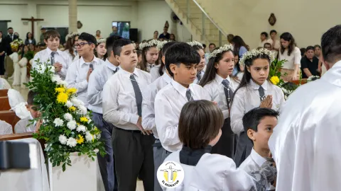 Primera Comunión: Un encuentro especial con Jesús 🤍🙏 — foto — 06