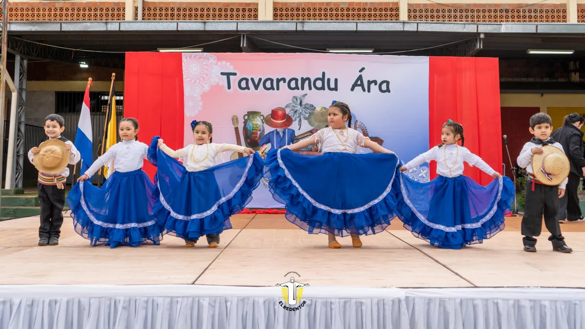 ¡Nuestros alumnos brillaron en la Fiesta de los Pueblos! 🌎✨